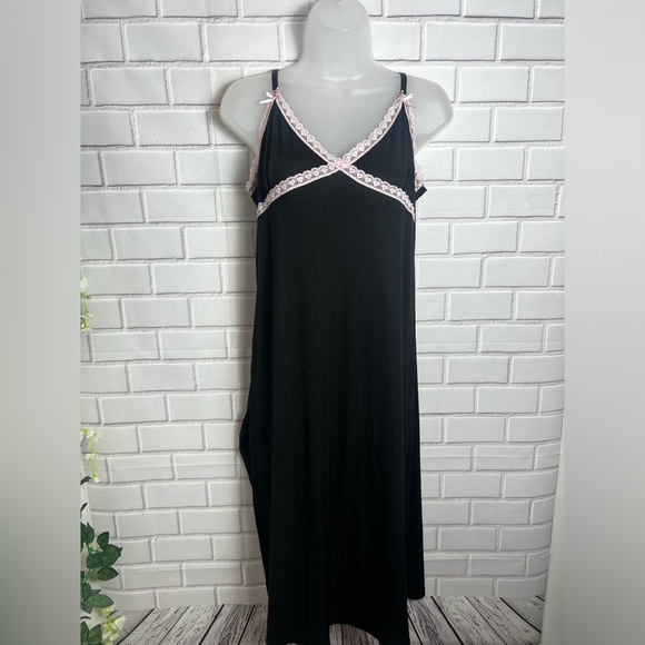 SPOILED ANGEL Black ribbed cami sleep strecth Dress with Pink Lace Trim/size M - Picture 1 of 13